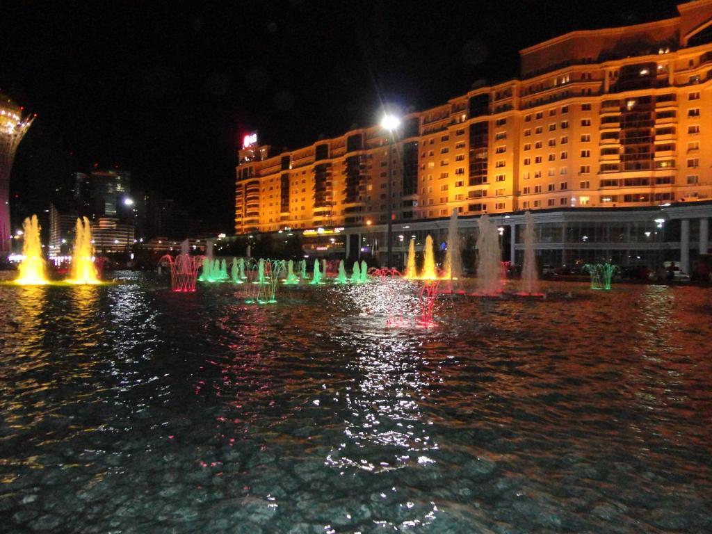 Belon Lux Hotel Astana Eksteriør billede